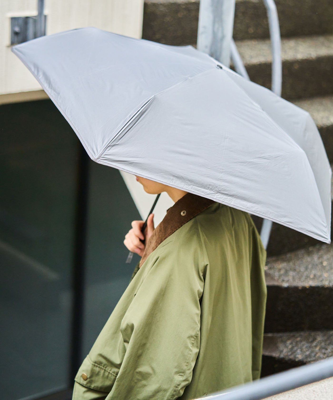 ライト&スリム】アメニモマケズ,ハレニモマケズ.タイプ KAH02 – KiU