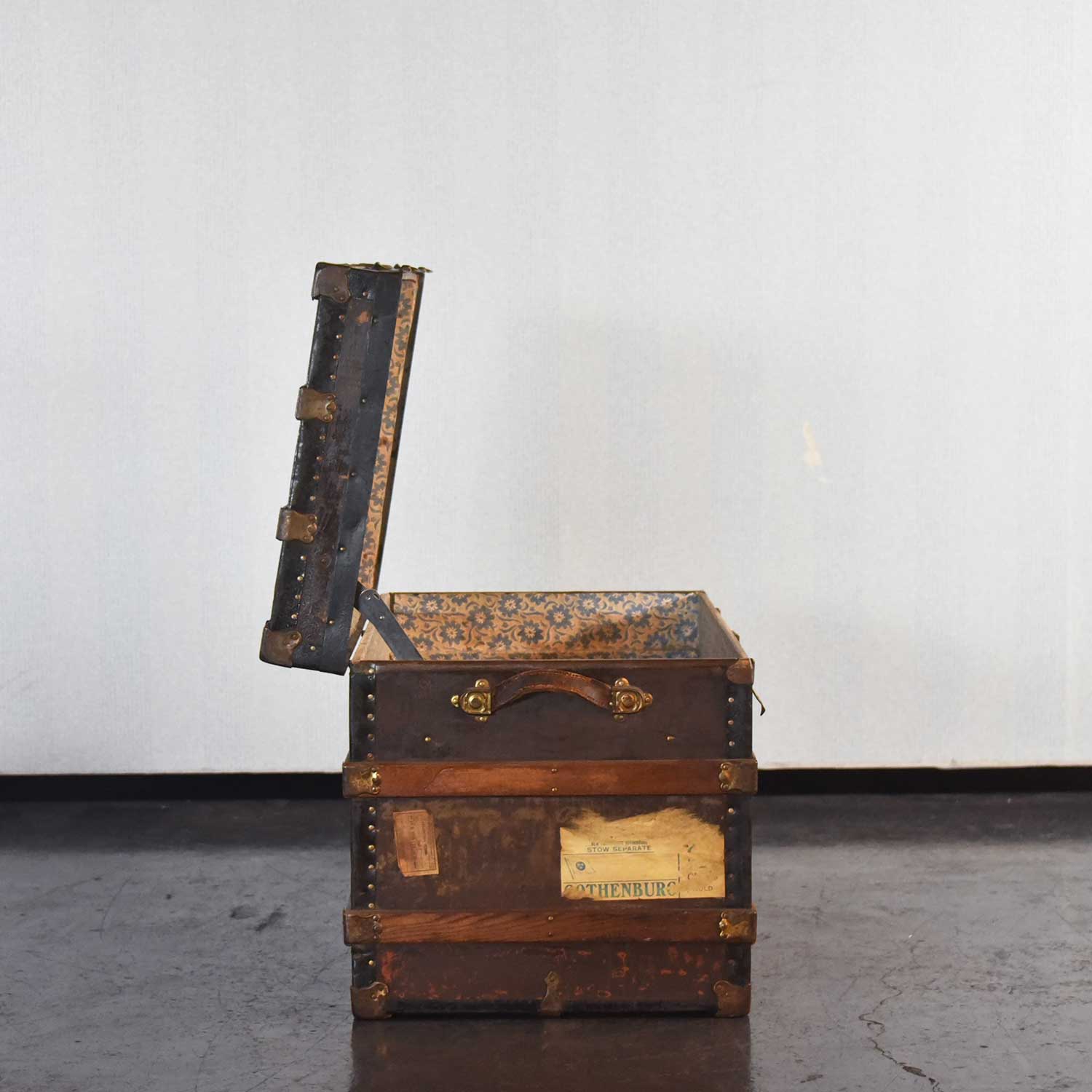 1910's 大型トランク 船舶用トランク .TR-36 – 神戸アンティークウェア