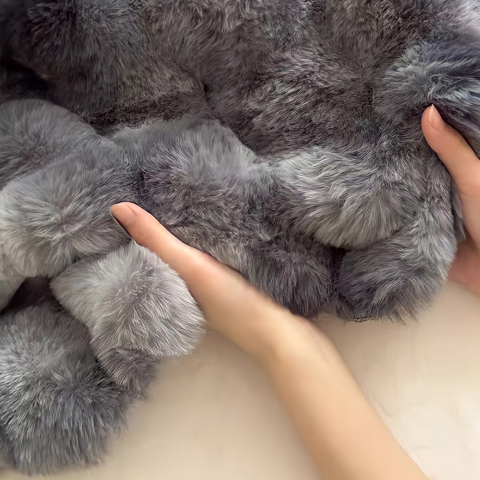 ふわぽこブランケット 