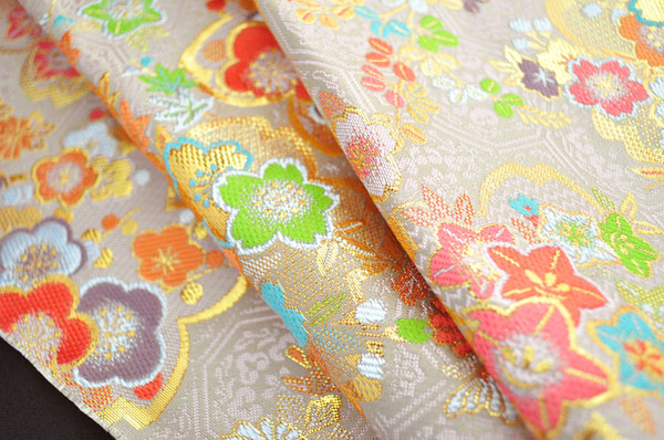 西陣織（にしじんおり）の特徴 や歴史- KOGEI JAPAN（コウゲイジャパン）