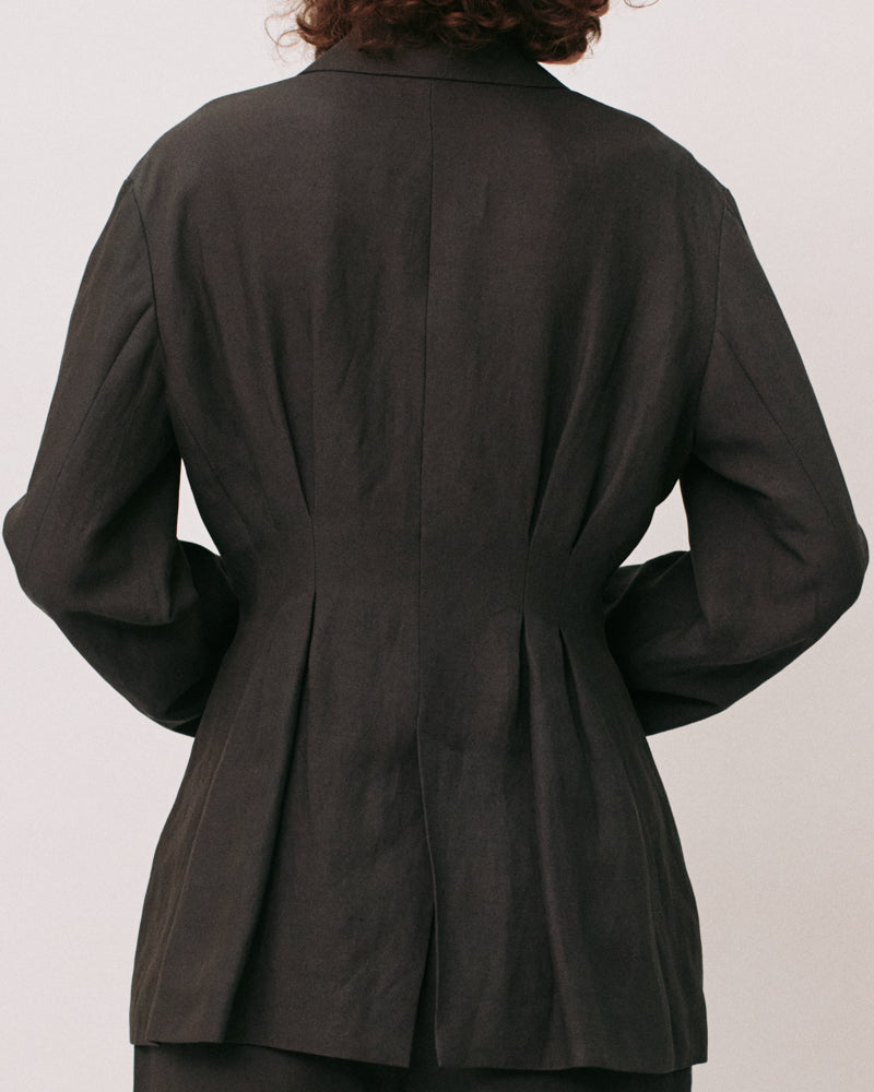 ダブルテイラードタックジャケット | KoH T
