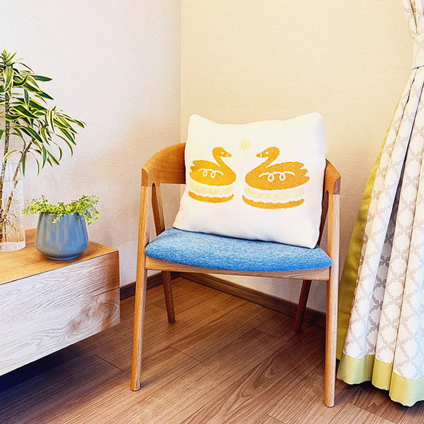 スワンシュー / ニットクッションカバー – knitbase - ニット専門