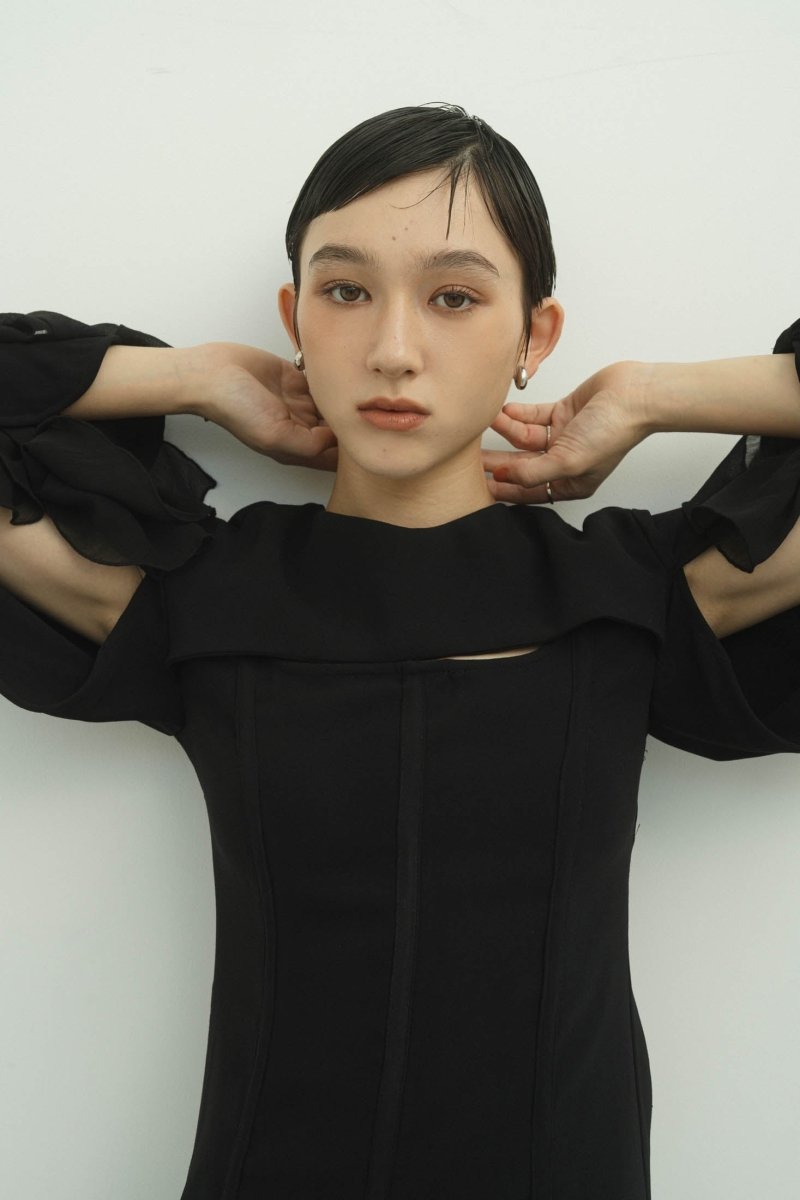 frill sleeves one piece/black | KNUTH MARF