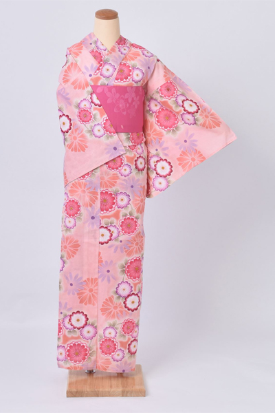 浴衣(大人女子のサーモンピンク)｜着物レンタルあき (来店着付け無料