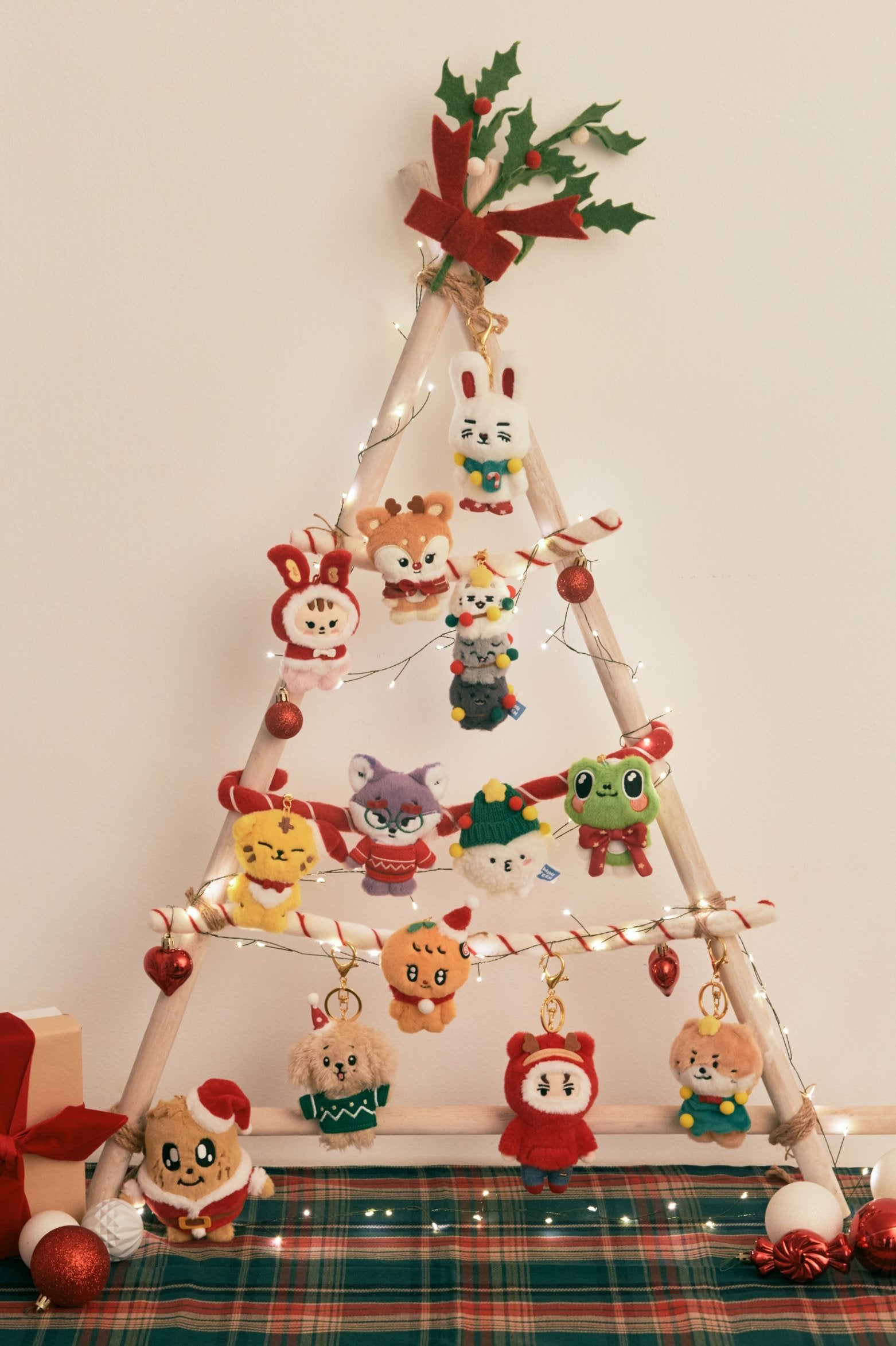 SEVENTEEN] Holiday With Miniteen : Official Character Pop Up MD