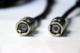 鳥取県で誕生したラダー型オーディオケーブル/マルチョウ