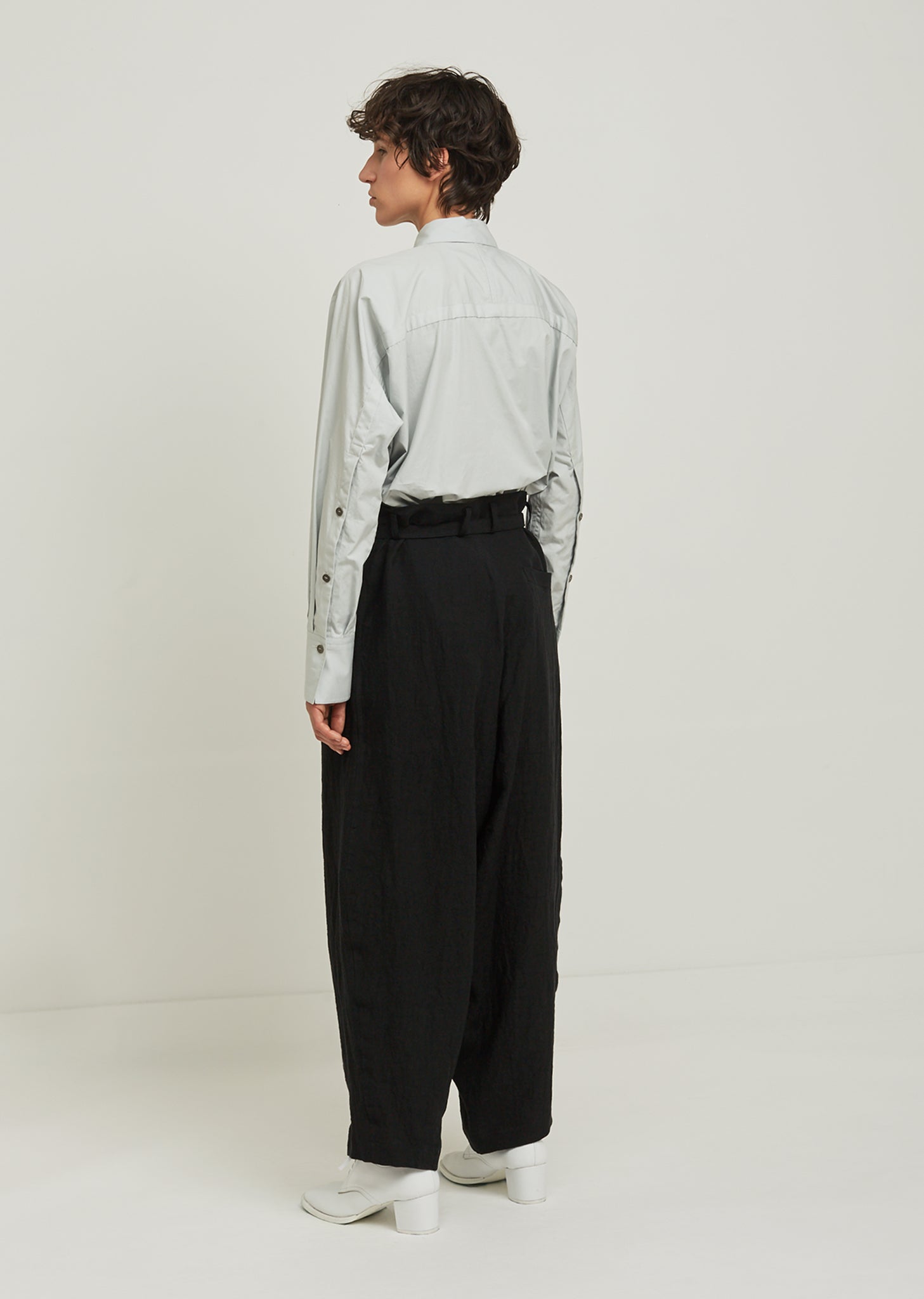 shiun LINEN BELTED PANTS 黒 サイズМ shiun LINEN BELTED PANTS 黒