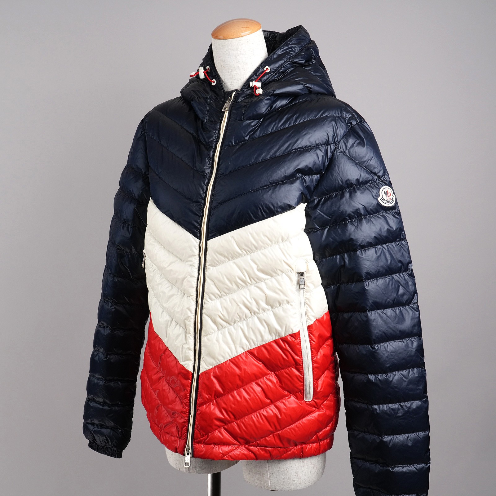 モンクレール PALLISER ライトダウンジャケット サイズ1 マルチカラー