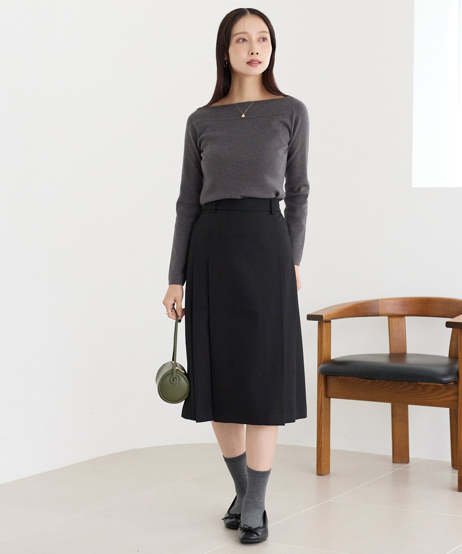 タックプリーツミディスカート | ラビアンジェ-⼤きいサイズのレディース服