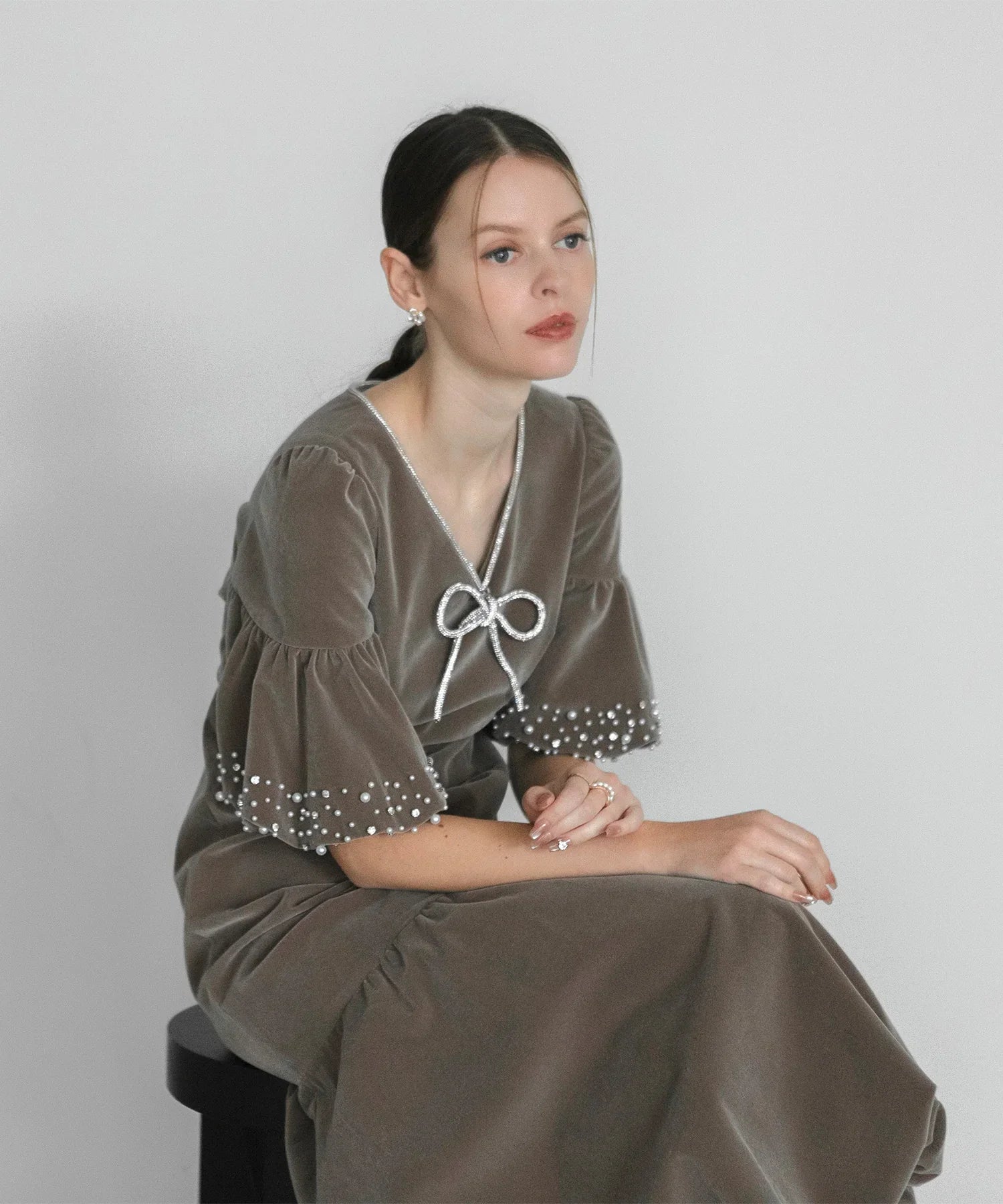 当日発送】パールストーンリボンベロアギャザーワンピース/パーティー