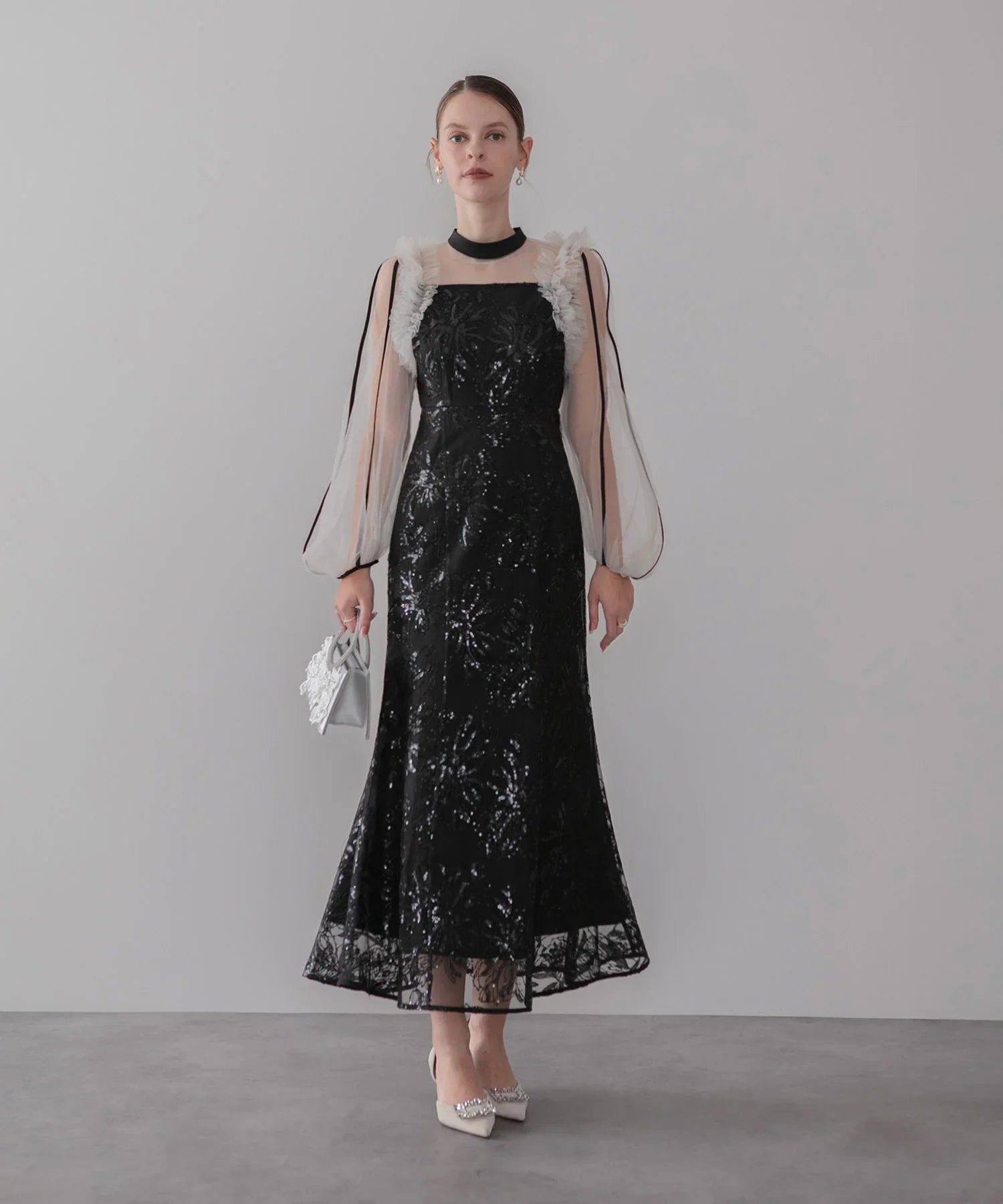 一部当日発送】フラワースパンコールチュールフリルロングスリーブ