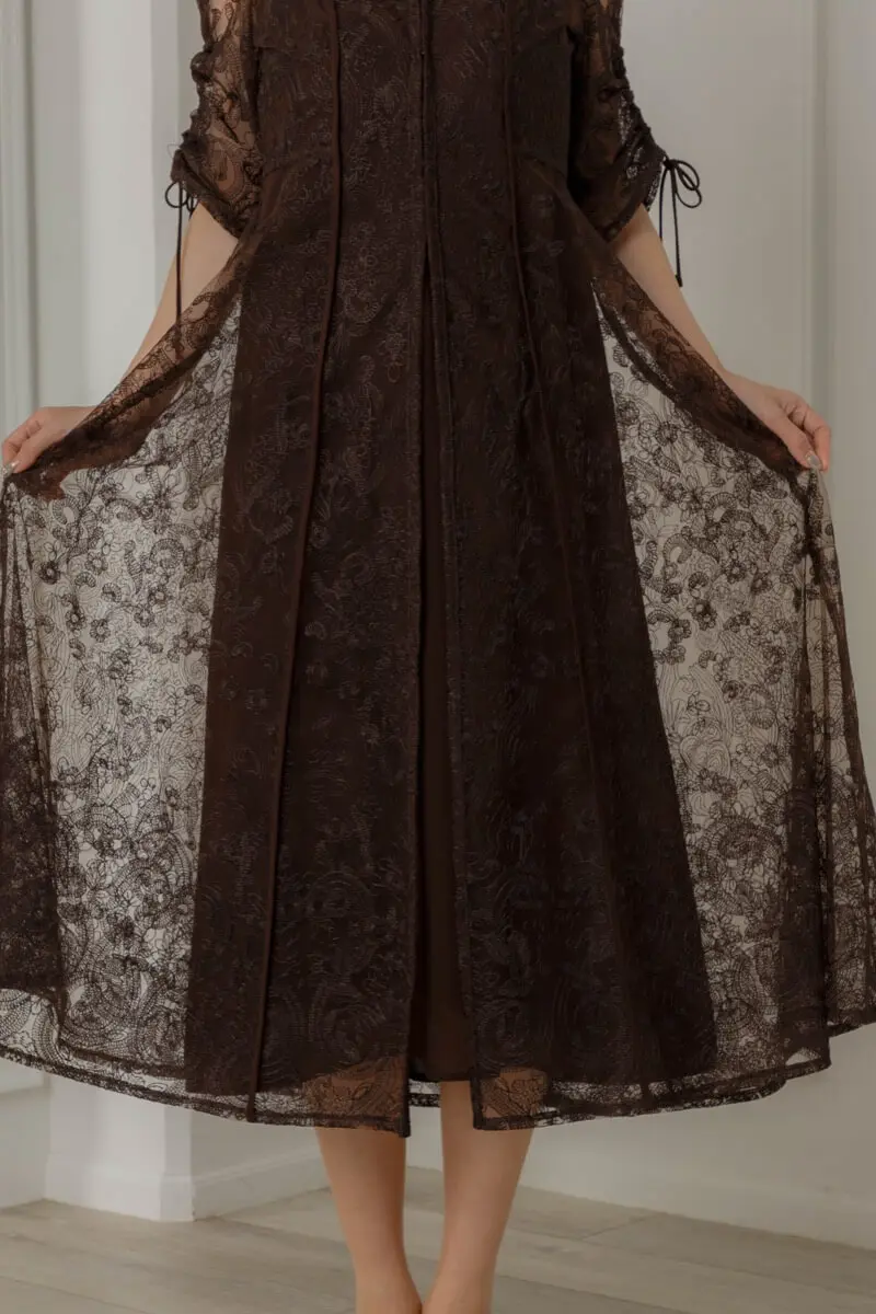 ブラウンのエンブロイダリーレイヤードドレス | Dorry doll | M