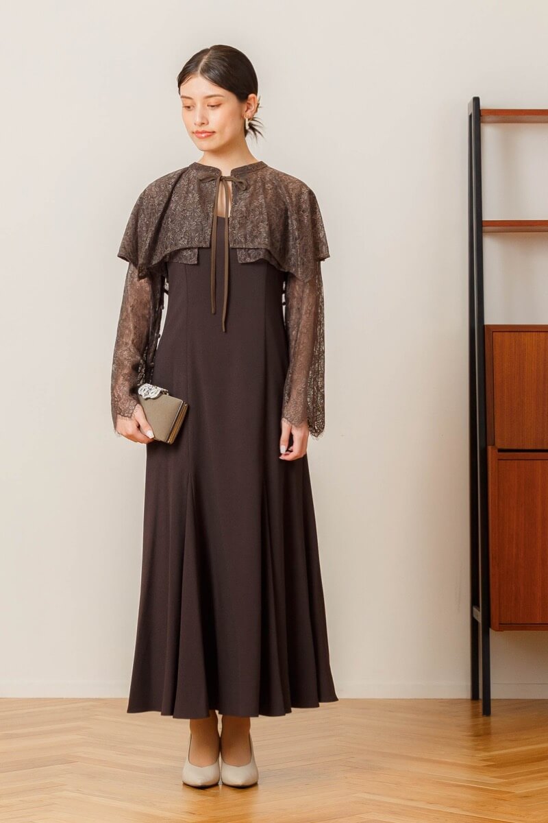 ブラウンのレイヤードケープドレス | ANDRESD | L | 結婚式パーティー