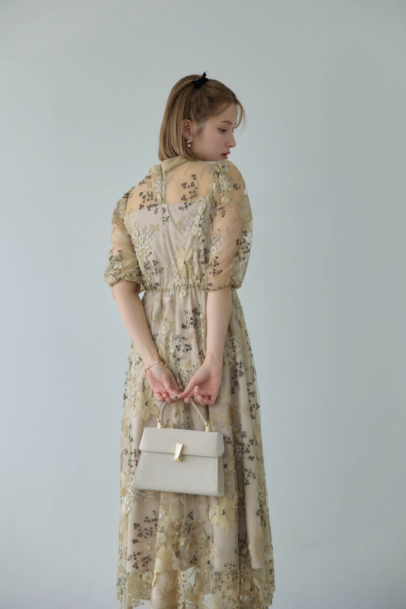 イエローのフラワーエンブロイダリードレス | Dorry doll | M | 結婚式