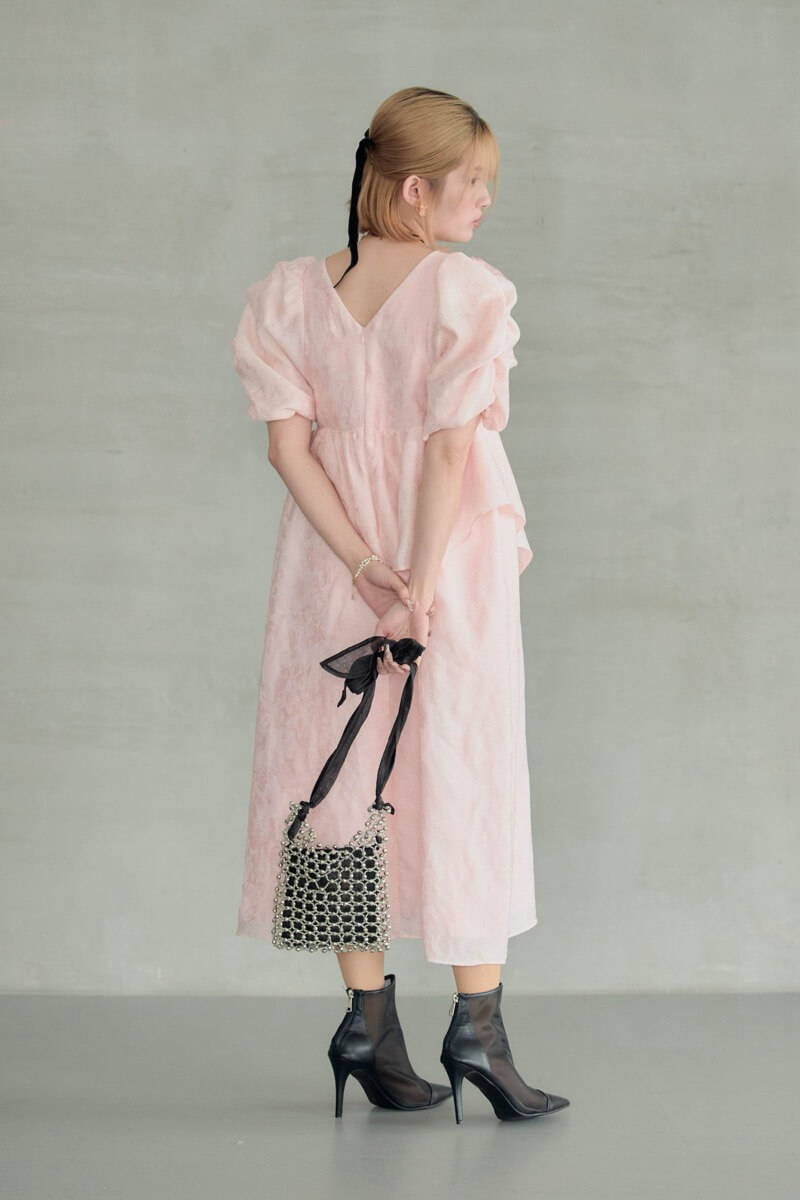 ピンクのバブルスリーブジャガードドレス | ANDRESD | L～マタニティ