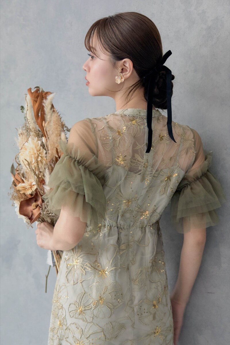 ライトグリーンのスパンコール刺繍レースドレス | ANDRESD | M | 結婚