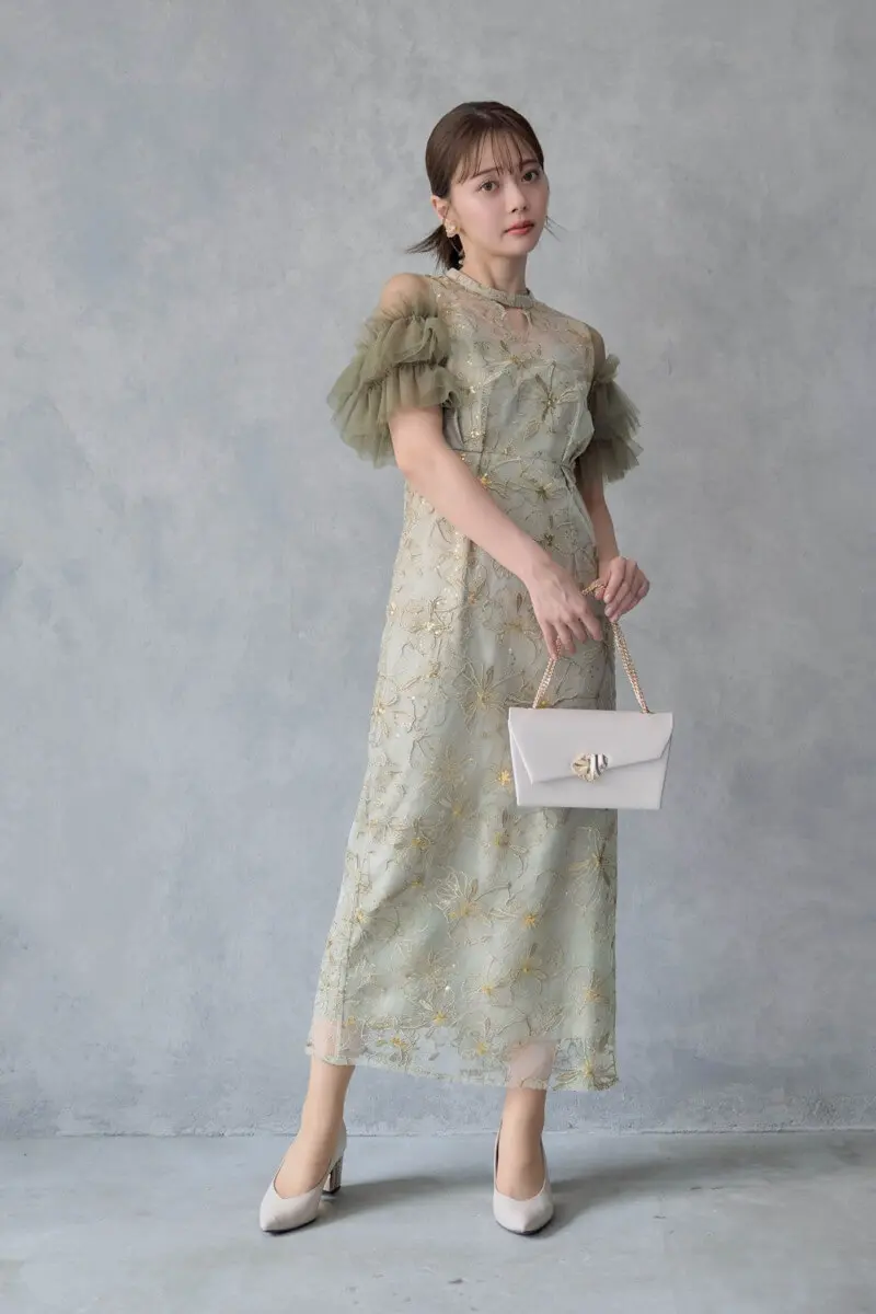 ライトグリーンのスパンコール刺繍レースドレス | ANDRESD | M | 結婚