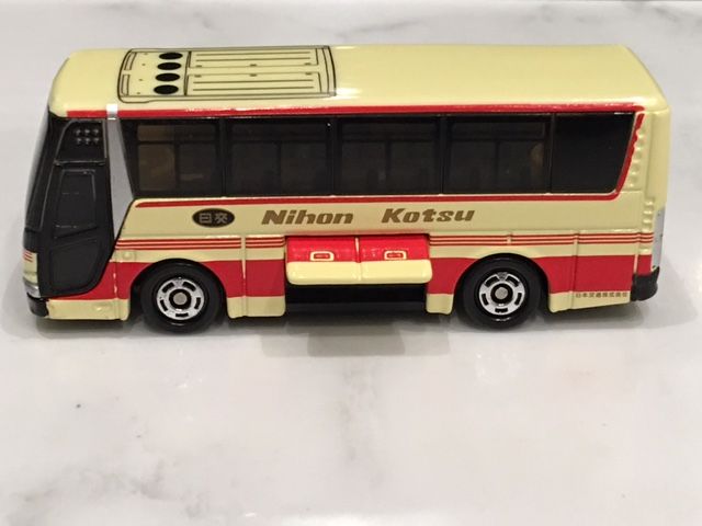 特注トミカ 日本交通 高速バス 50周年記念 : FAIRLADY Z fan