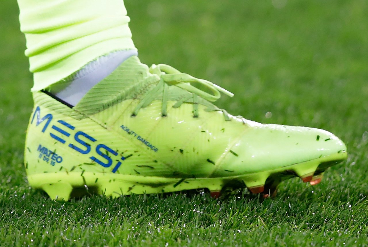 メッシの特注スパイク、アディダス「ネメシスメッシ18.1FG/AG」を考察