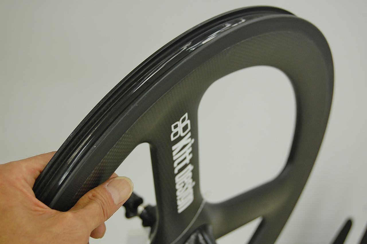 お待たせしました20インチカーボンバトンホイール入荷！【橋輪Blog