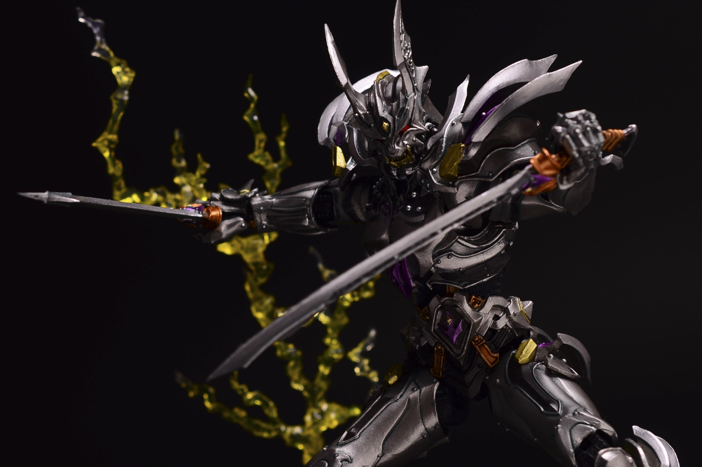 魂ウェブ商店限定 魔戒可動 風雲騎士バド レビュー : きんけつほびー