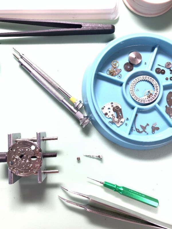 分解清掃 実践編 4】 ムーブメントを組み立てる : 僕と猫と時計と