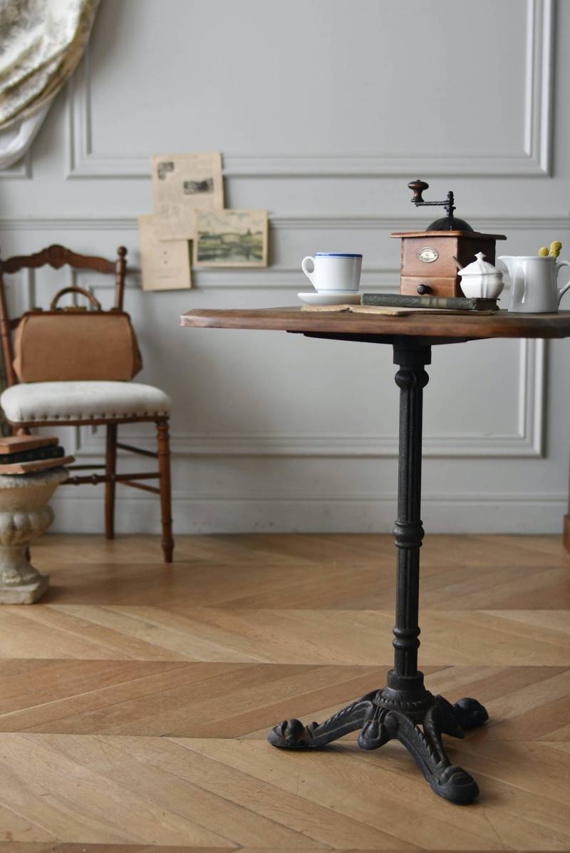 フランスアンティーク家具 アンティークビストロテーブル 鉄脚テーブル