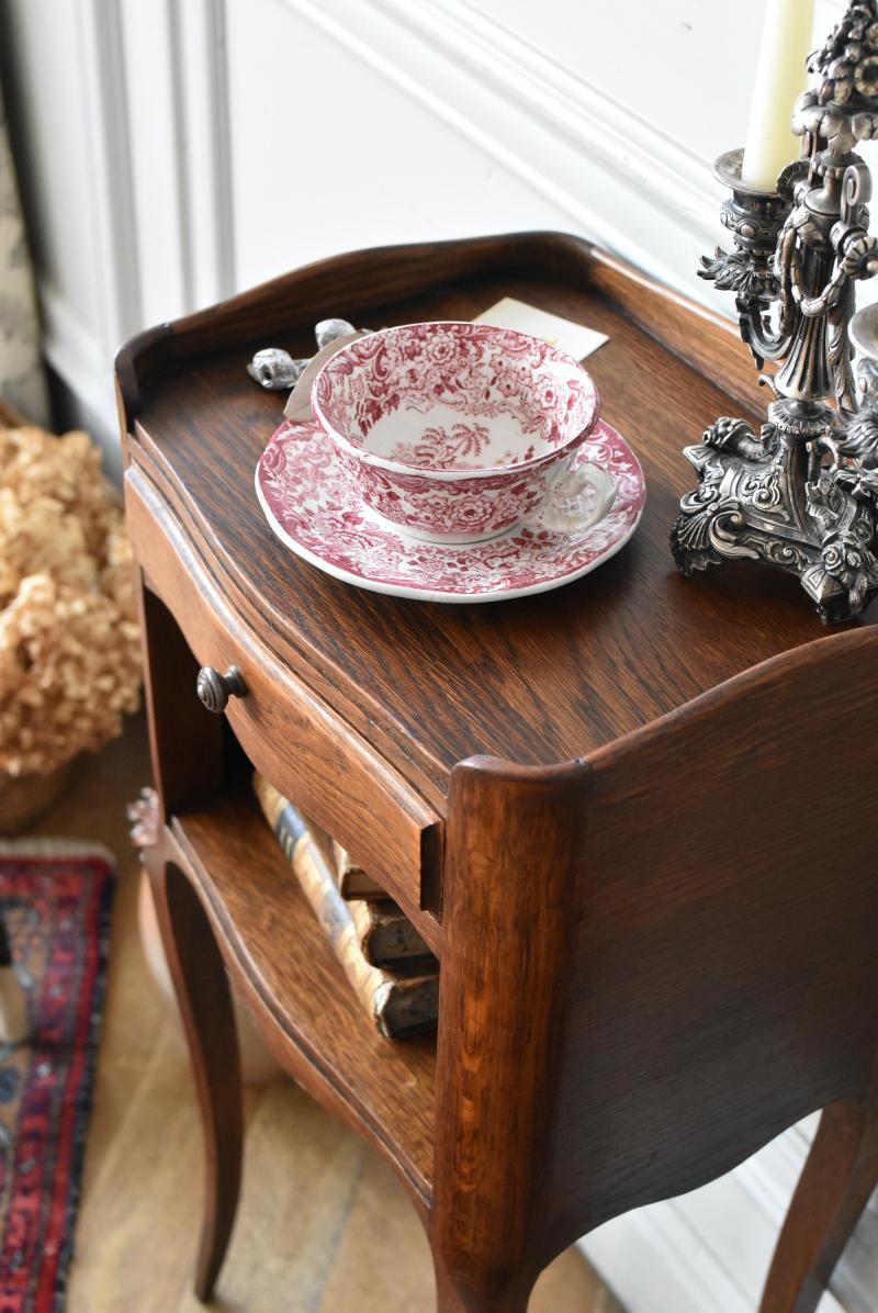 フランスアンティーク家具 ナイトテーブル.brown4 サイドテーブル 猫脚