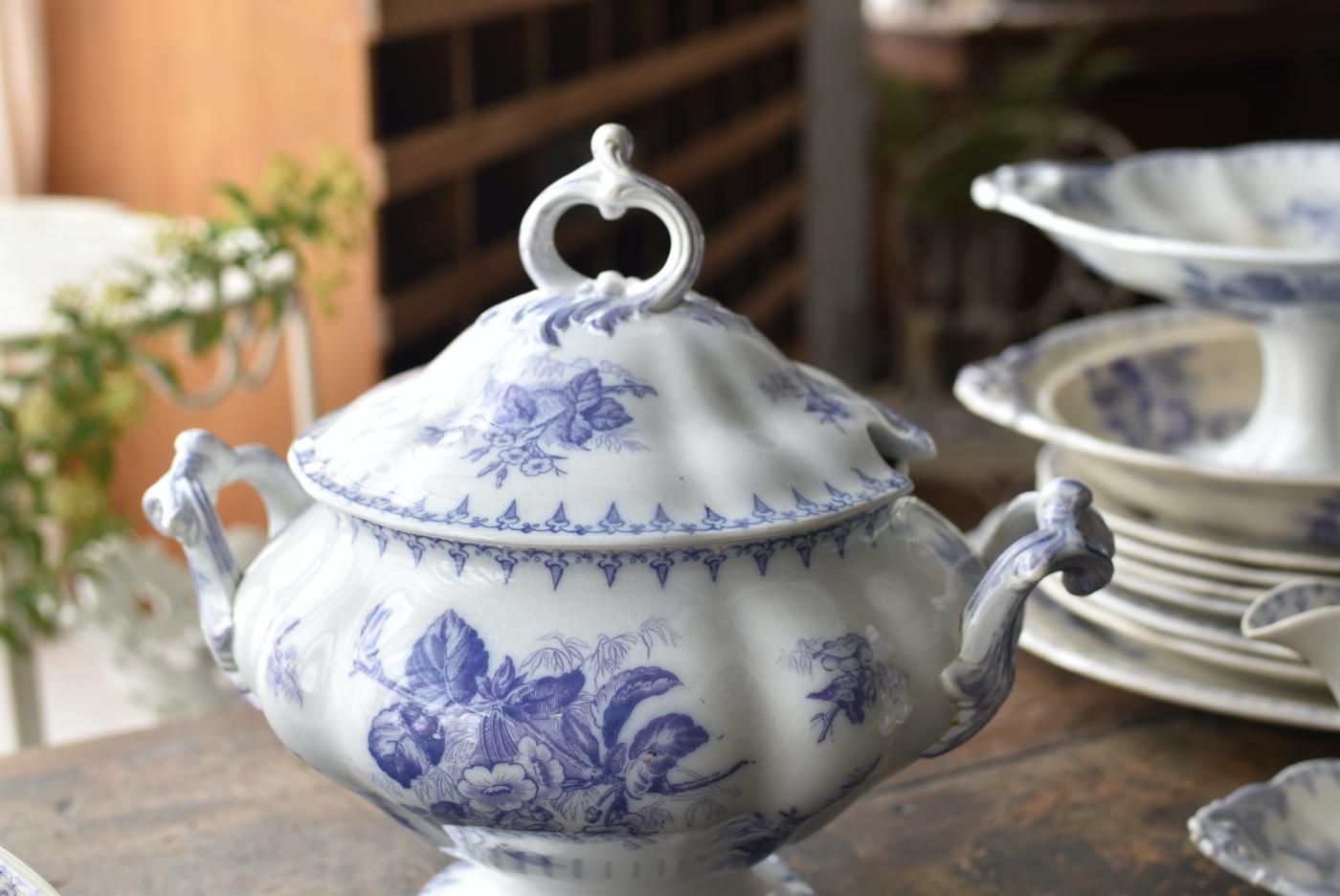 サルグミンヌアンティーク Sarreguemines.FLORE スーピエール