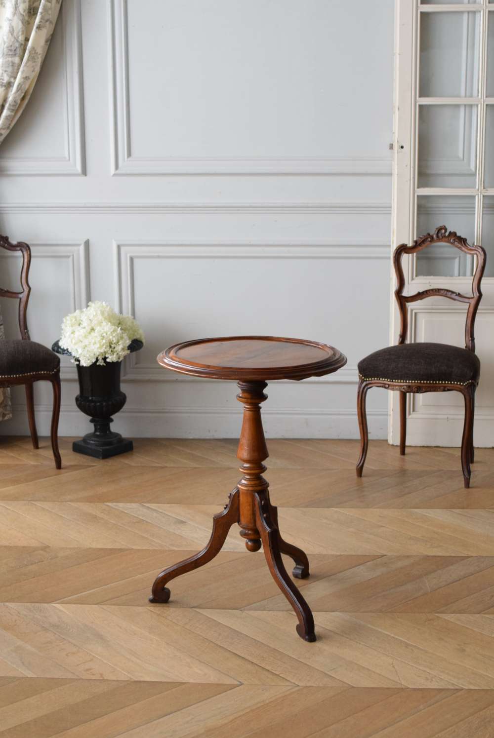 フランスアンティーク家具 フレンチサイドテーブル.7 ラウンドテーブル