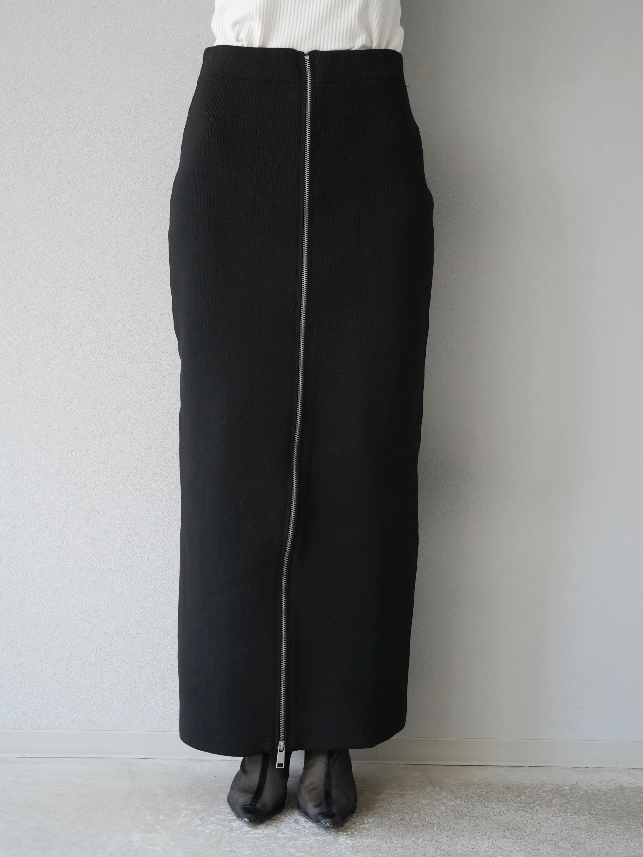 予約]フロントジップニットタイトスカート/ブラック – Lumier