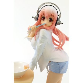 Amazon.co.jp: すーぱーそに子 そに子ちゃん生活密着取材 スペシャル