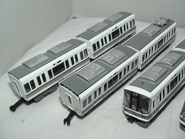 Amazon | Bトレ Bトレインショーティー Nゲージサイズ 221系 組立完成