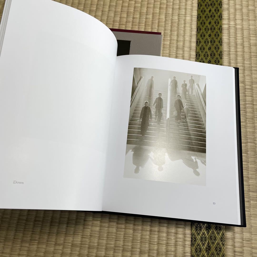 Amazon.co.jp: ファンホー Fan Ho 香港三部作 写真集 : おもちゃ