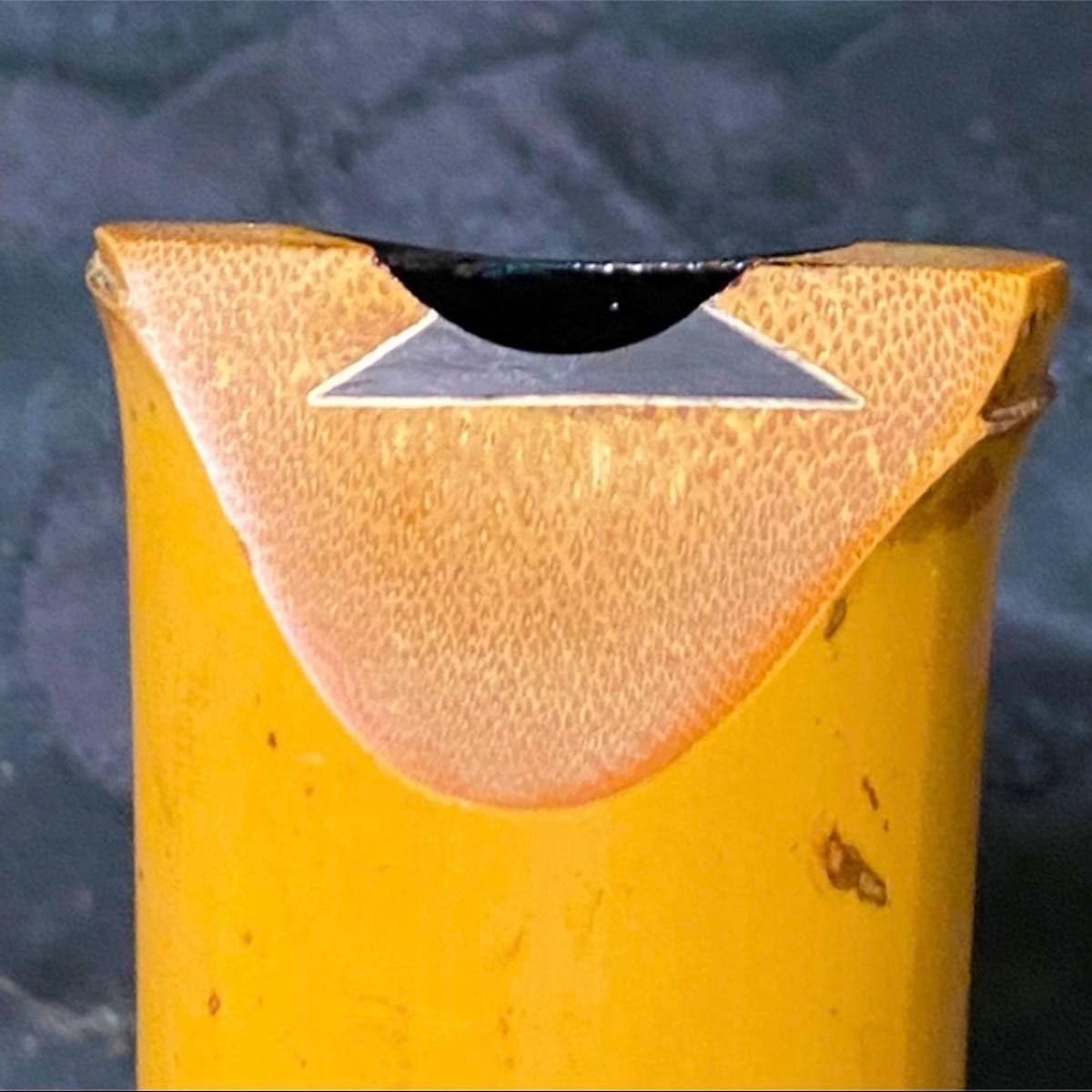 Amazon.co.jp: 尺八 琴古流 在銘 一尺五寸管 歌口 銀縁？ 中継ぎ 籐