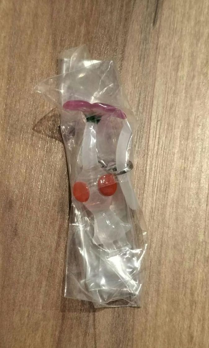 Amazon | ノーブランド品 白ピクミン アクセサリー | カプセル玩具