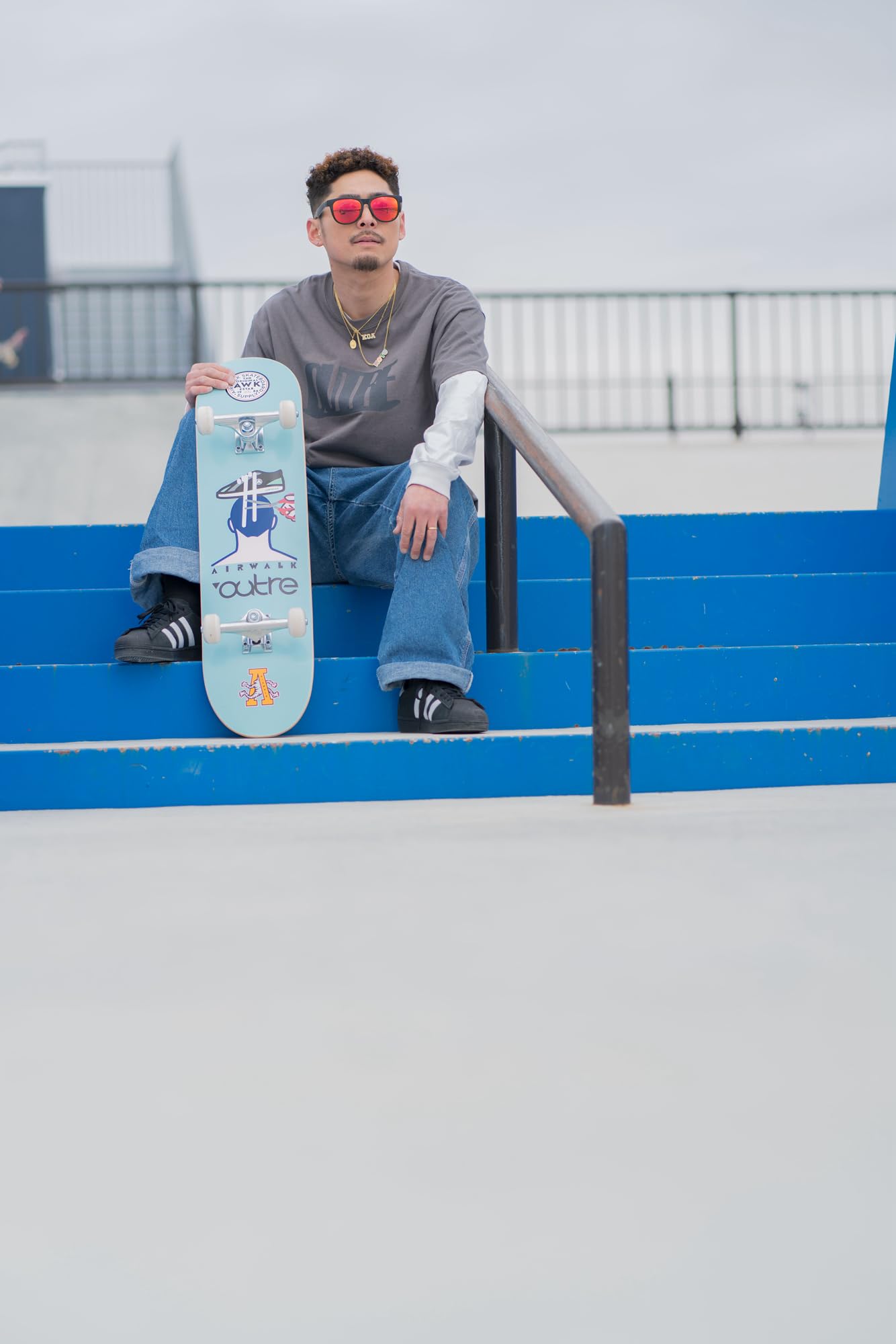 Amazon.co.jp: AIR WALK×outre スケートボード8インチコンプリート 約