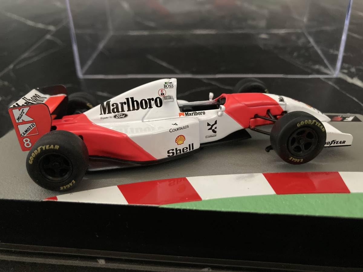 Amazon.co.jp: マクラーレン MP4/8 マルボロ仕様 アイルトン セナ 1993