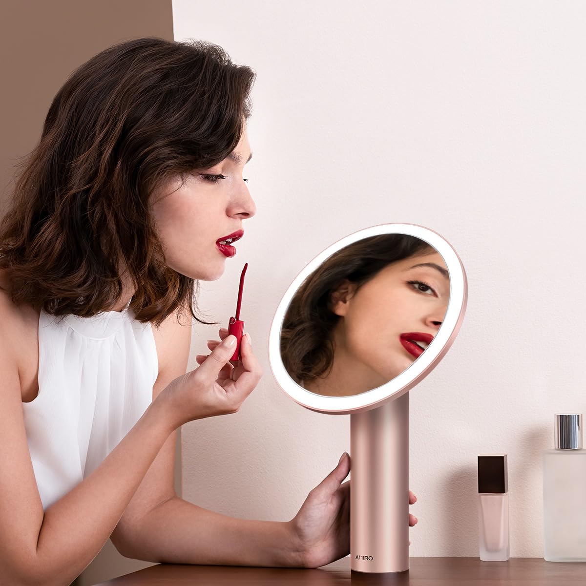 Amazon.co.jp: AMIRO 女優ミラー 8インチ LEDミラー 10倍拡大鏡付き 18