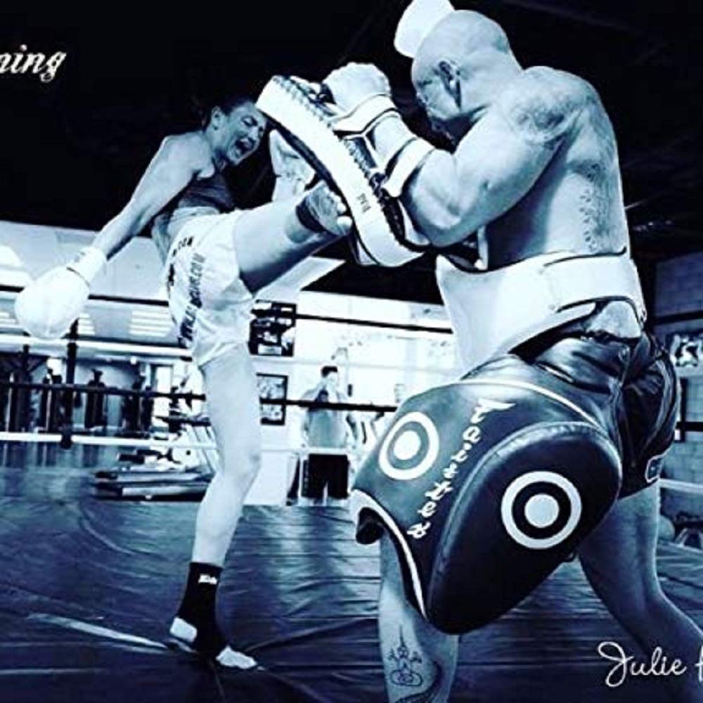 Amazon | Fairtex ローパッド TP3（ブラック） | FAIRTEX | ボクシング