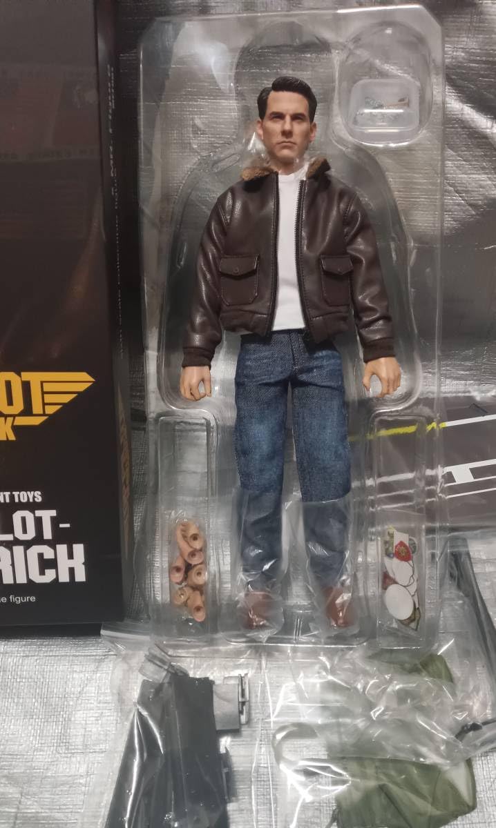 新品 1/6 トム・クルーズ アクションフィギュア トップ・ガン DID DID