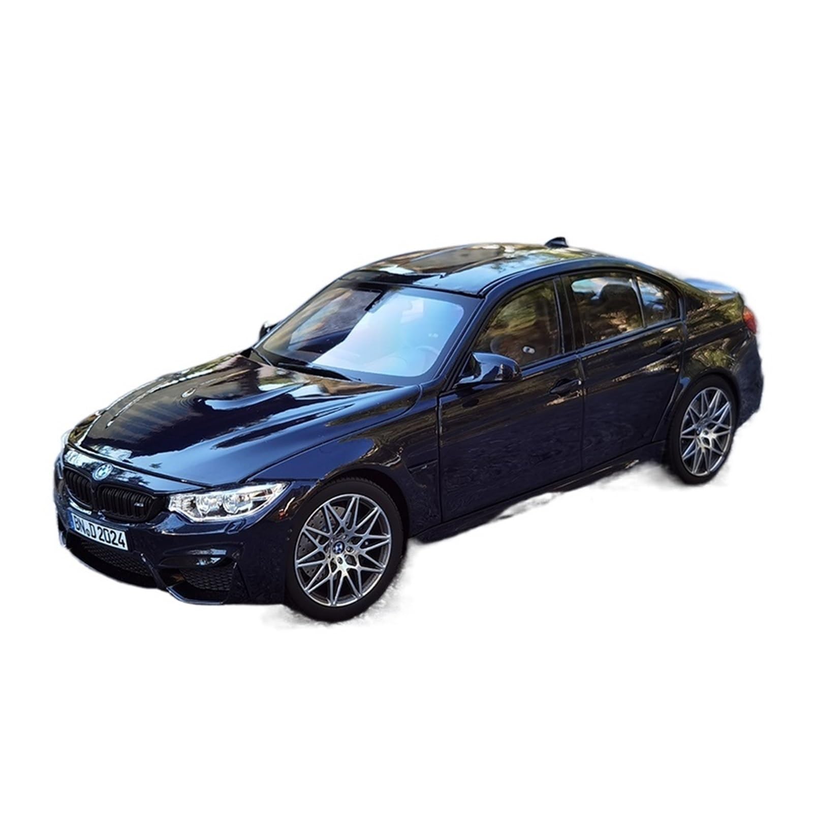 Amazon.co.jp: ミニカー スケールモデルカー 1:18 BMW M3 第 5 世代