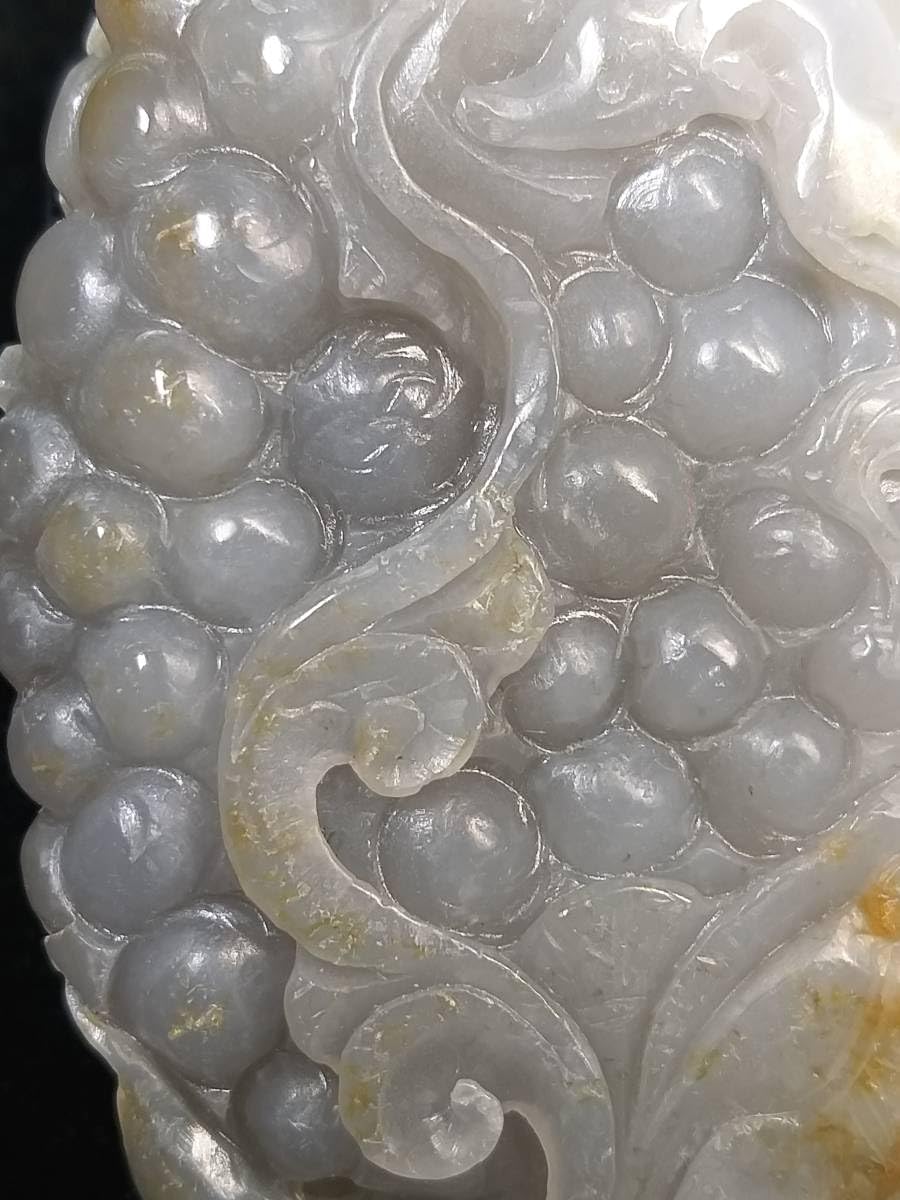 Amazon.co.jp: 壽天然最高AAA級珍品新疆和田白玉高彫仔料玉珮根付