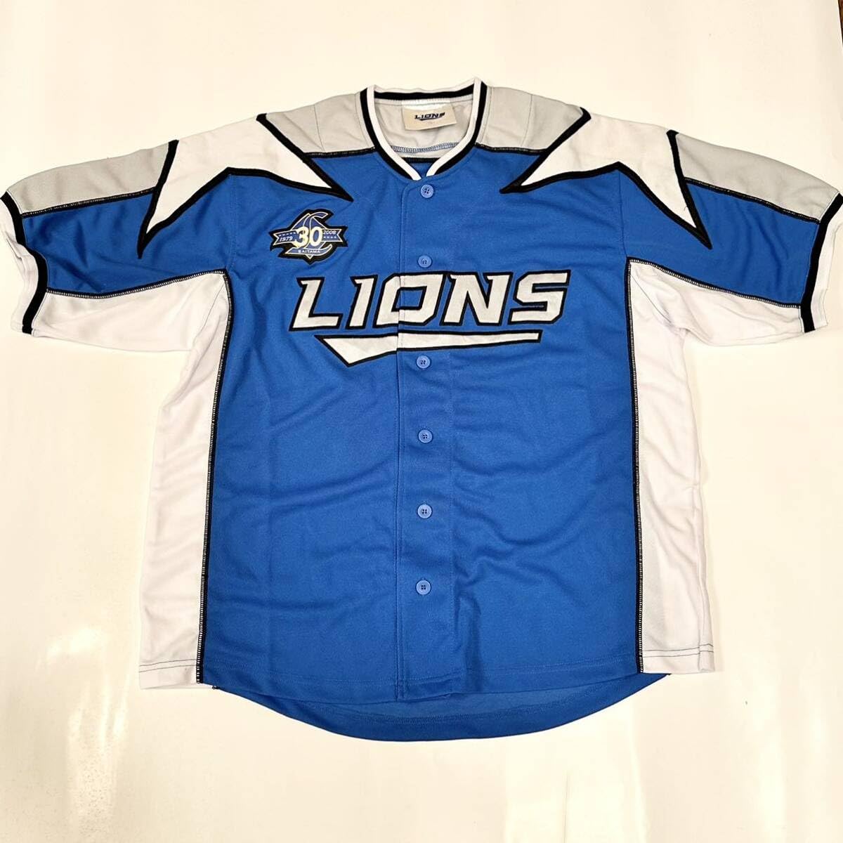 Amazon.co.jp: 埼玉 西武ライオンズ 2008 限定レプリカユニフォーム L