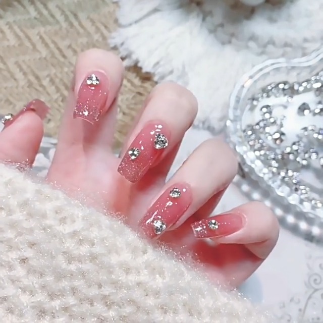 Amazon.co.jp: ネイル ラインストーン 6種類 60個セット ネイルパーツ