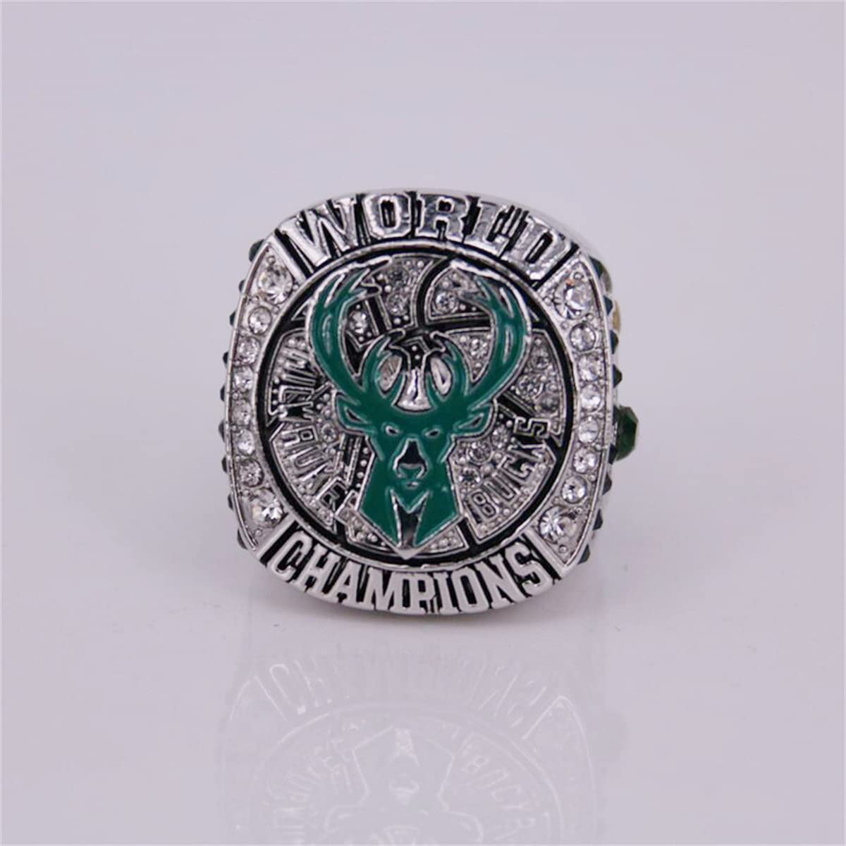 Amazon | 2021バックスチャンピオンリングレプリカバスケットボール