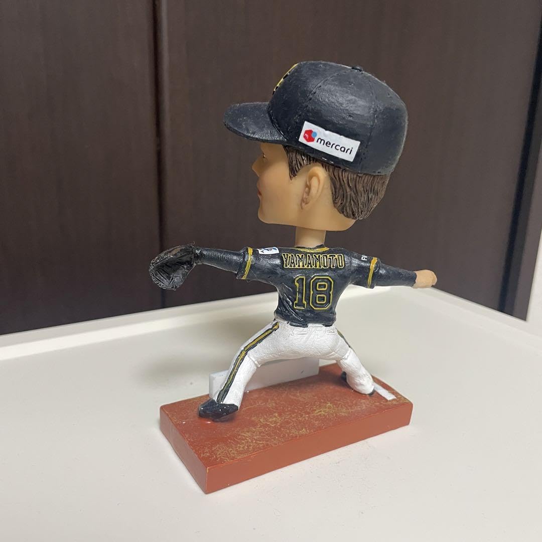 希少】山本由伸 ボブルヘッド フィギュア18 オリックス・ バファローズ