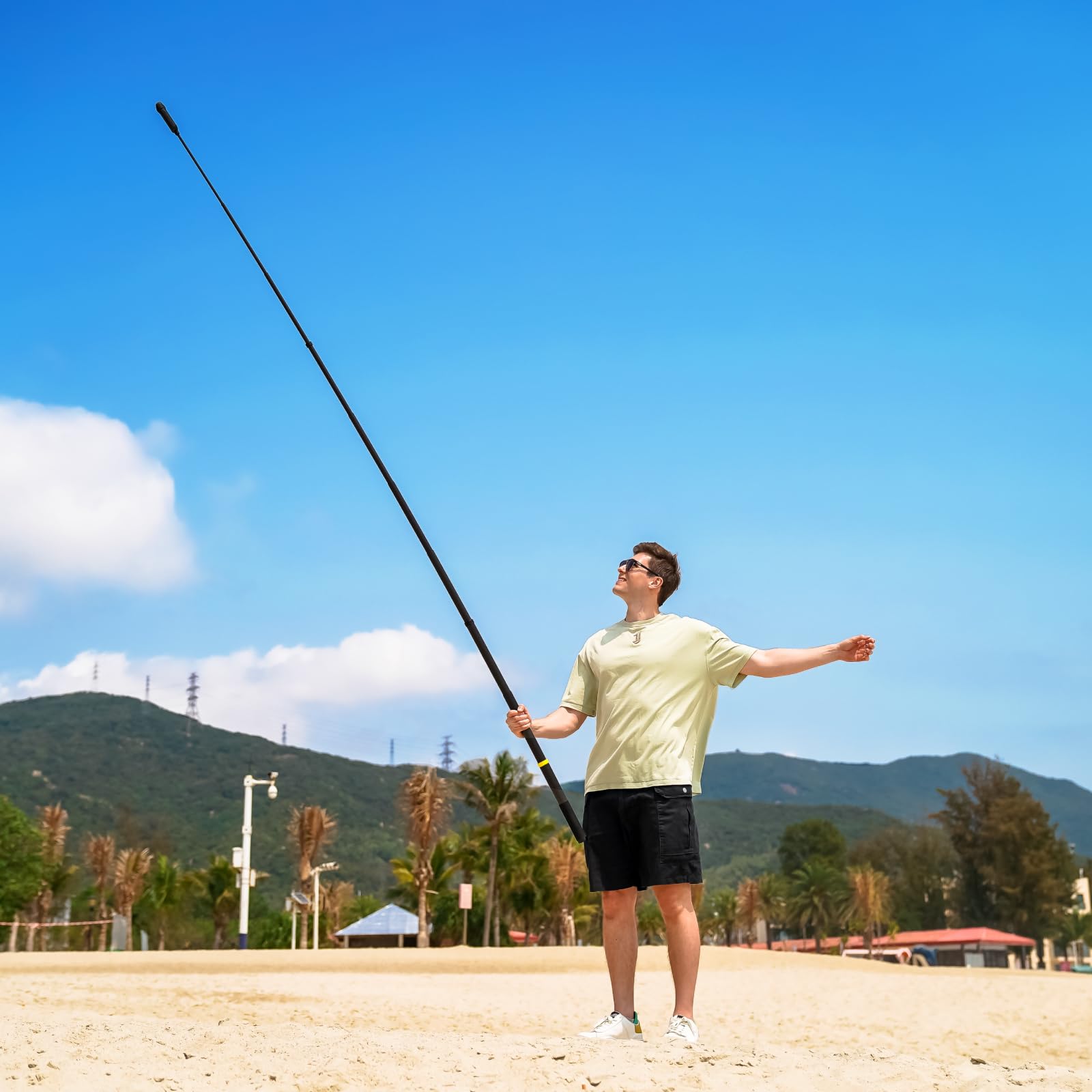 Amazon | Insta360 超長い自撮り棒、3mカーボンファイバー製