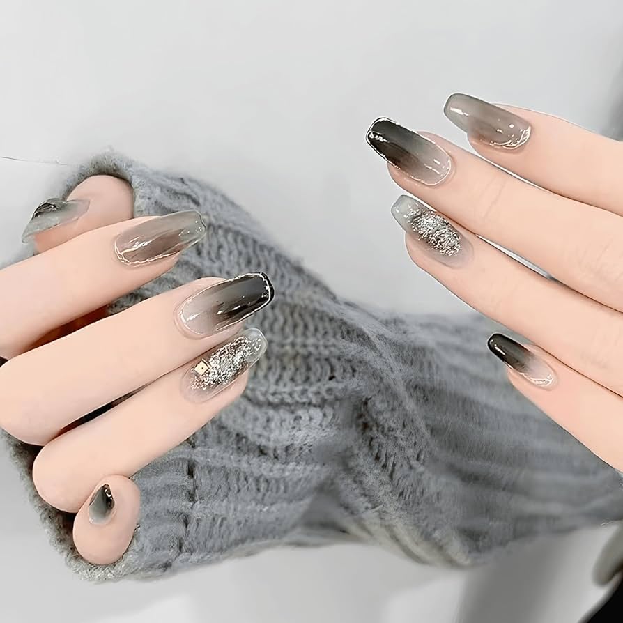 Amazon | COLORBIRD ネイルチップ ショート 24枚 黒 ネイル 付け爪