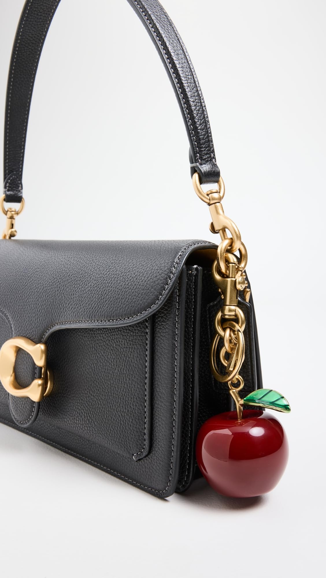 Amazon.co.jp: 小さなアップルバッグチャーム。 : ファッション